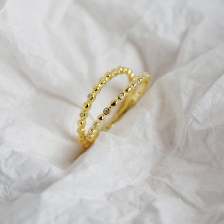 Pozlátený strieborný prsteň vzorovaný so zirkónikmi 15005.1 crystal