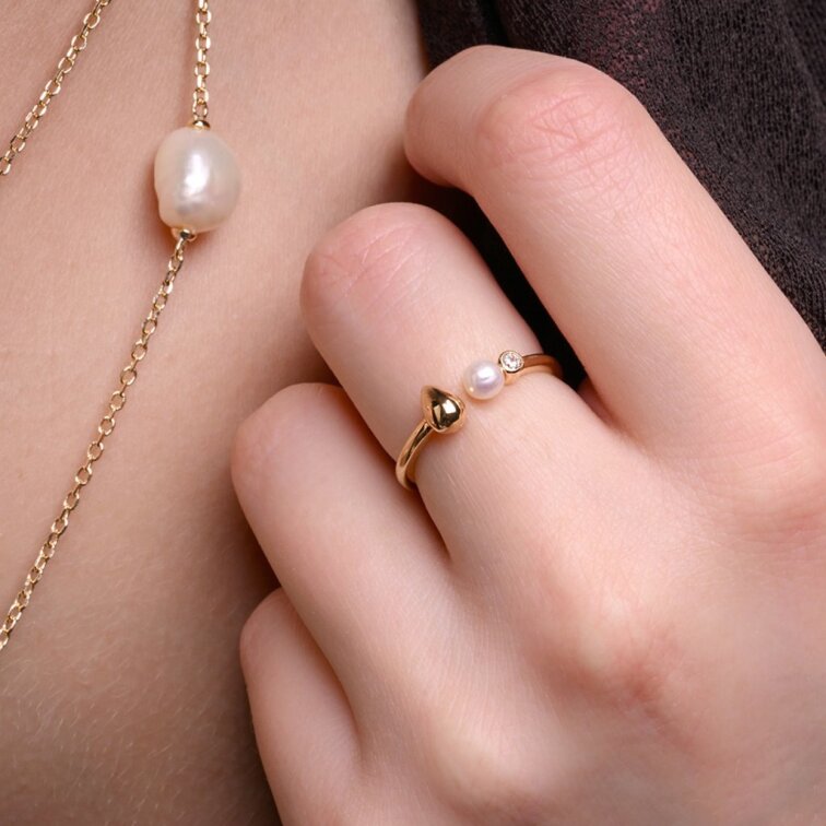 Pozlacený prsten s říční perlou a zirkonem 25006.1