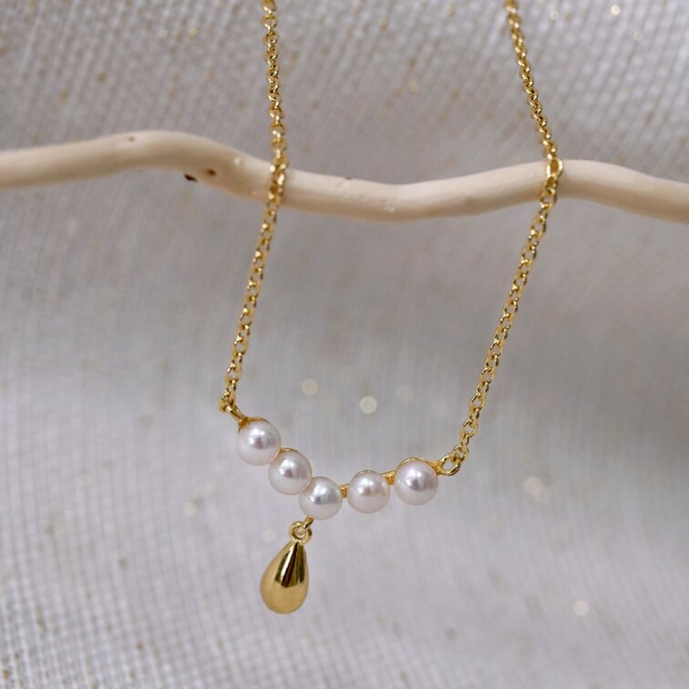 Pozlacený náhrdelník s říčními perličkami 22059.1