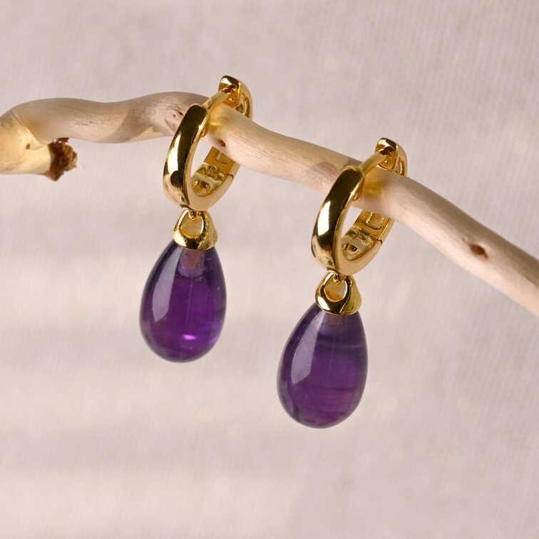 Pozlátené visiace náušnice kvapky s ametystom 11733.3