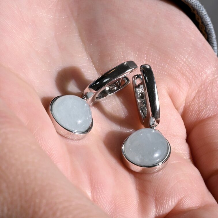 Strieborné visiace náušnice s akvamarínom 11737.3