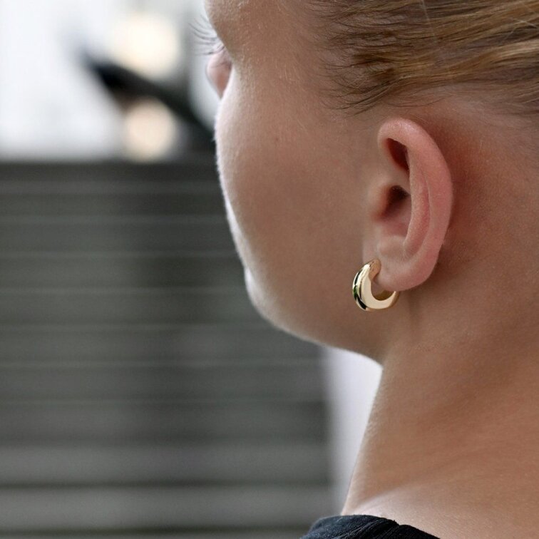 Pozlacené stříbrné náušnice hranaté kruhy 61109