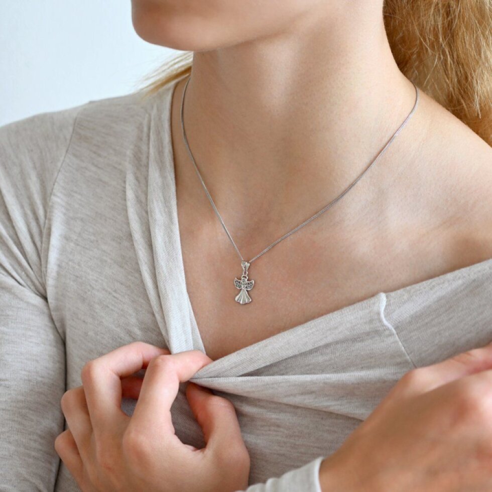 Strieborný prívesok anjel so Swarovski kryštálom 34262.1