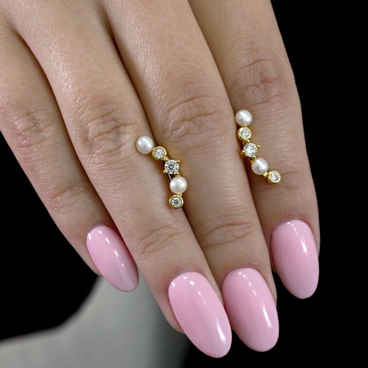 Pozlátené náušnice s riečnymi perlami 21124.1