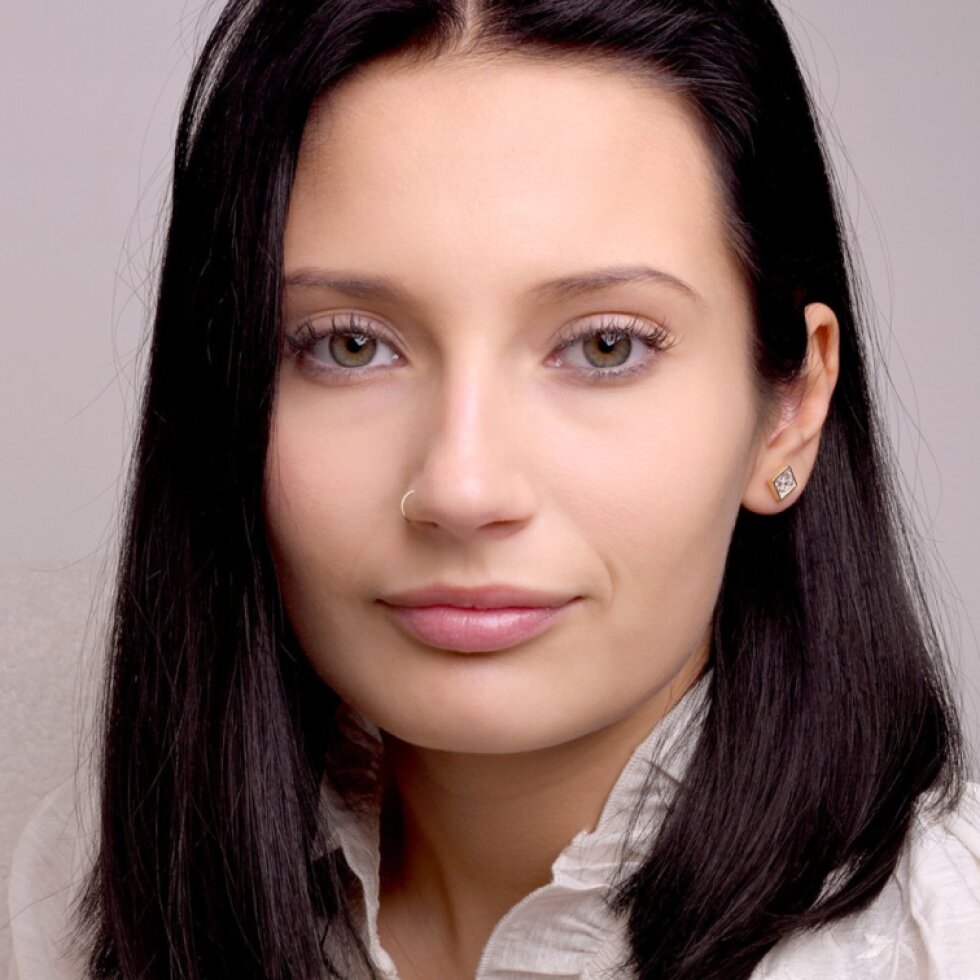 Pozlacené náušnice čtverečky se zirkony 11748.1