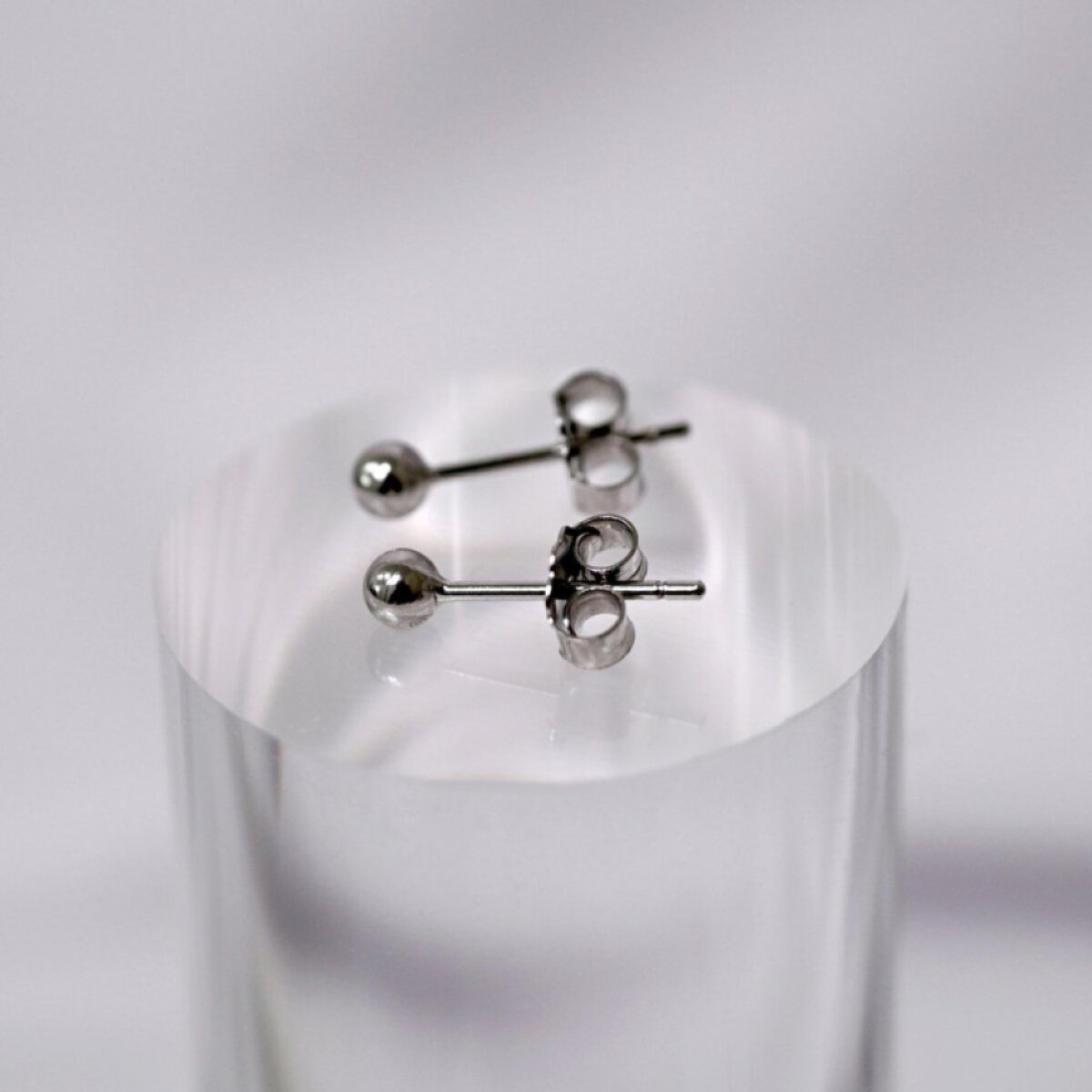 Stříbrné náušnice malinká kulička 61013