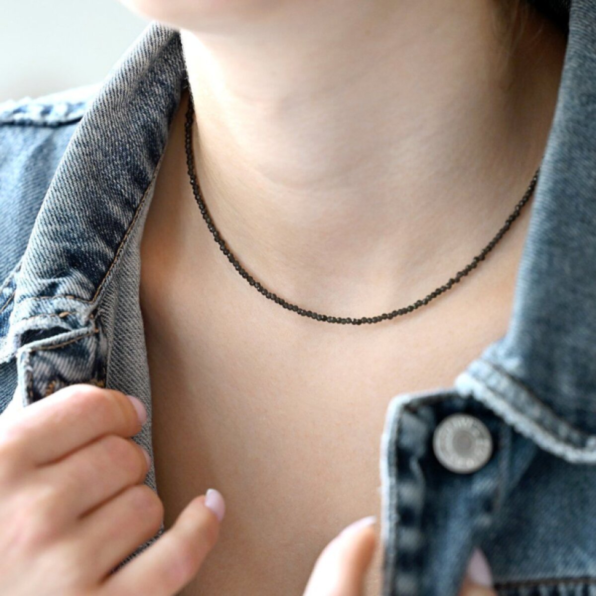 Náhrdelník s grey spinel kameňmi 42012.3 oceľ