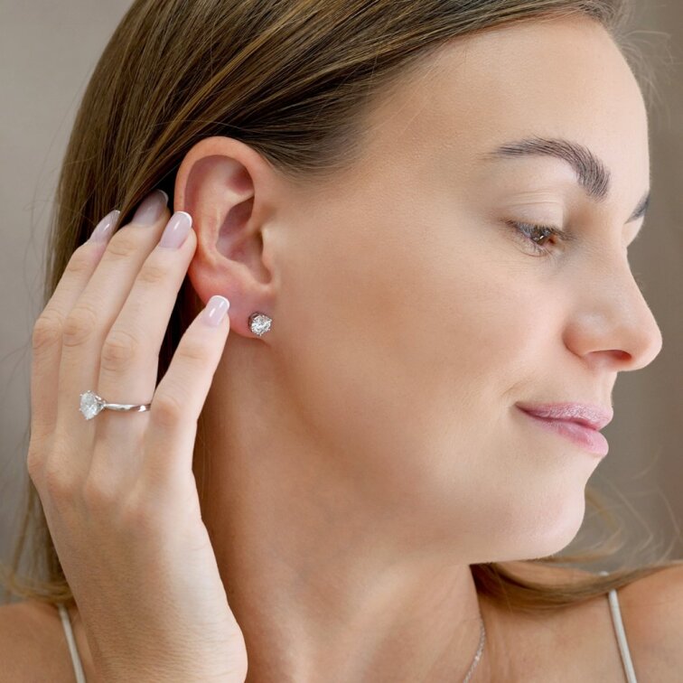 Stříbrné náušnice MIA 11M00002 moissanite