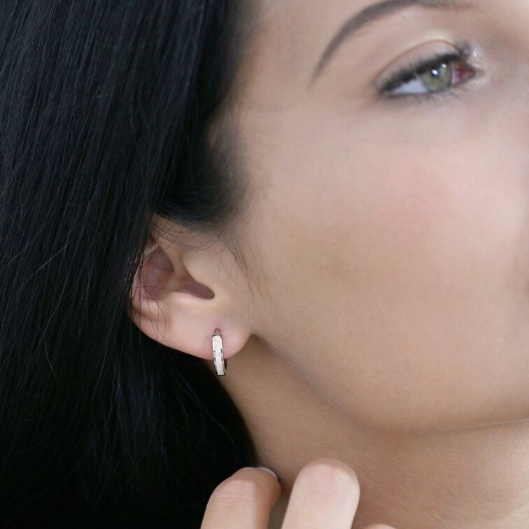 Strieborné opálové náušnice kruhy 11402.1 biele