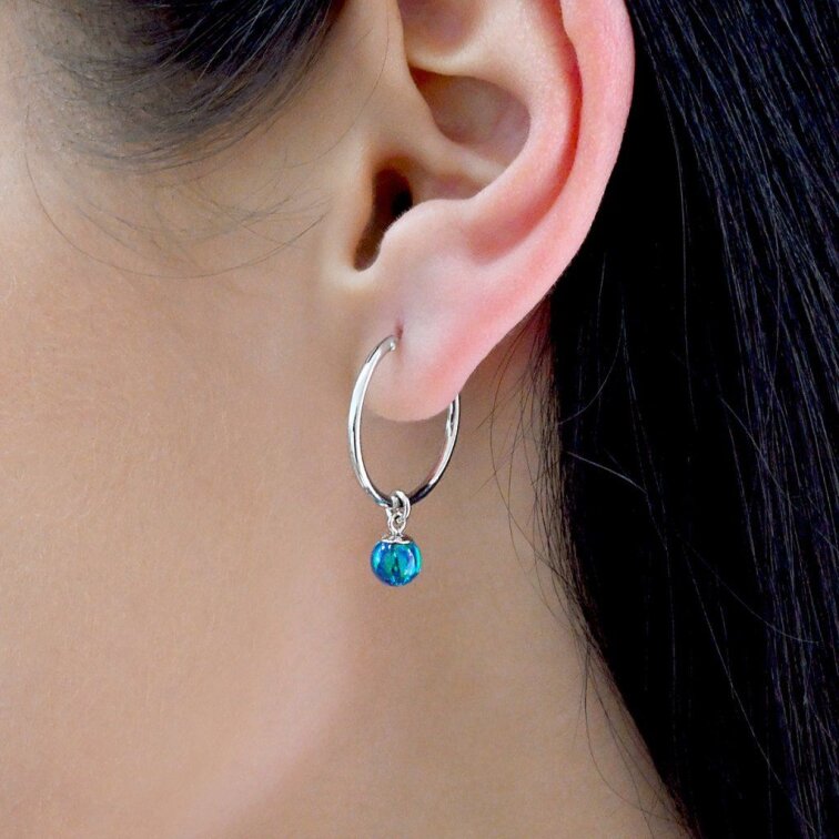 Strieborné náušnice kruhy s guličkou zo zeleného syntetického opálu 11410.3 green