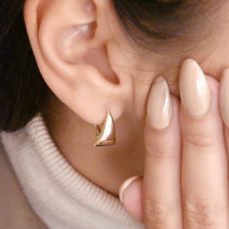 Jednoduché pozlátené náušnice trojuholníky 61074