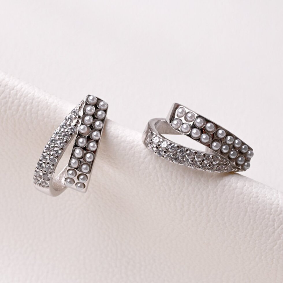 Stříbrné náušnice s shell perličkami 11809.1