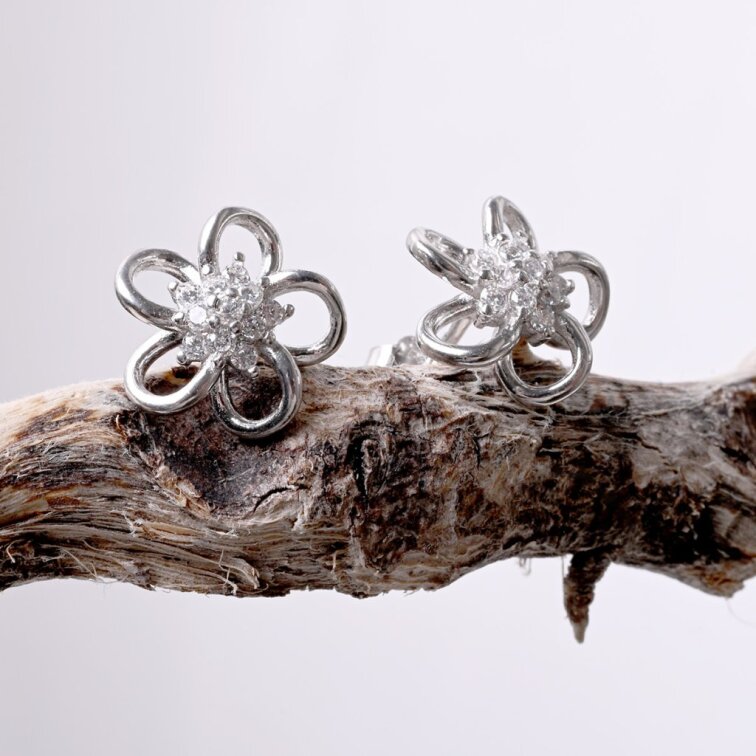 Stříbrné náušnice kytičky 11754.1