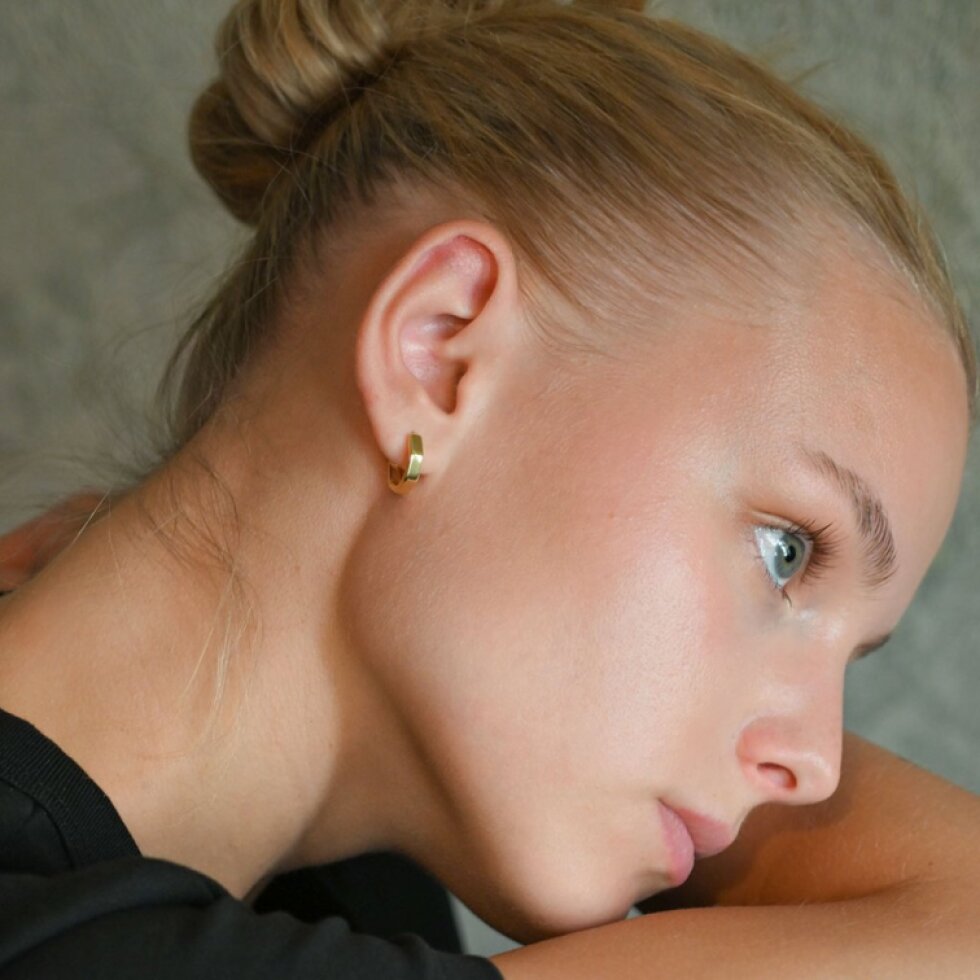 Pozlátené náušnice hranaté kruhy 61102