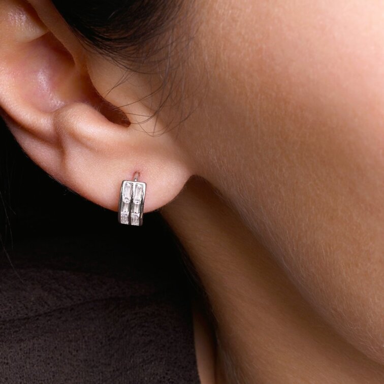 Stříbrné kroužky se zirkony 11768.1