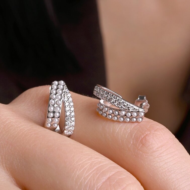 Stříbrné náušnice s shell perličkami 11809.1