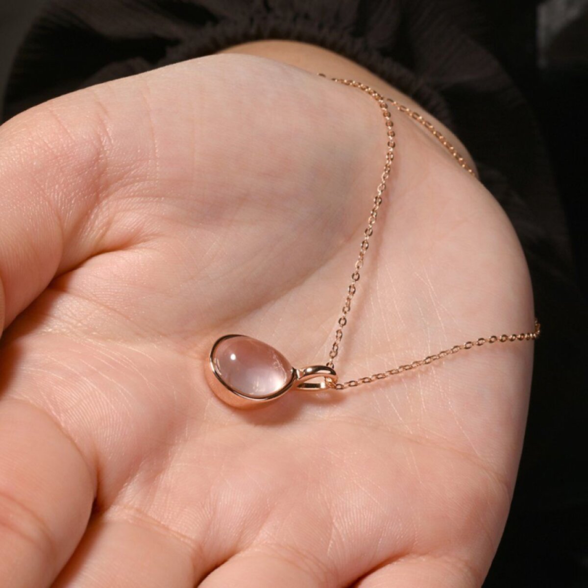 Pozlacený náhrdelník s růženínem 12156.3 rose gold