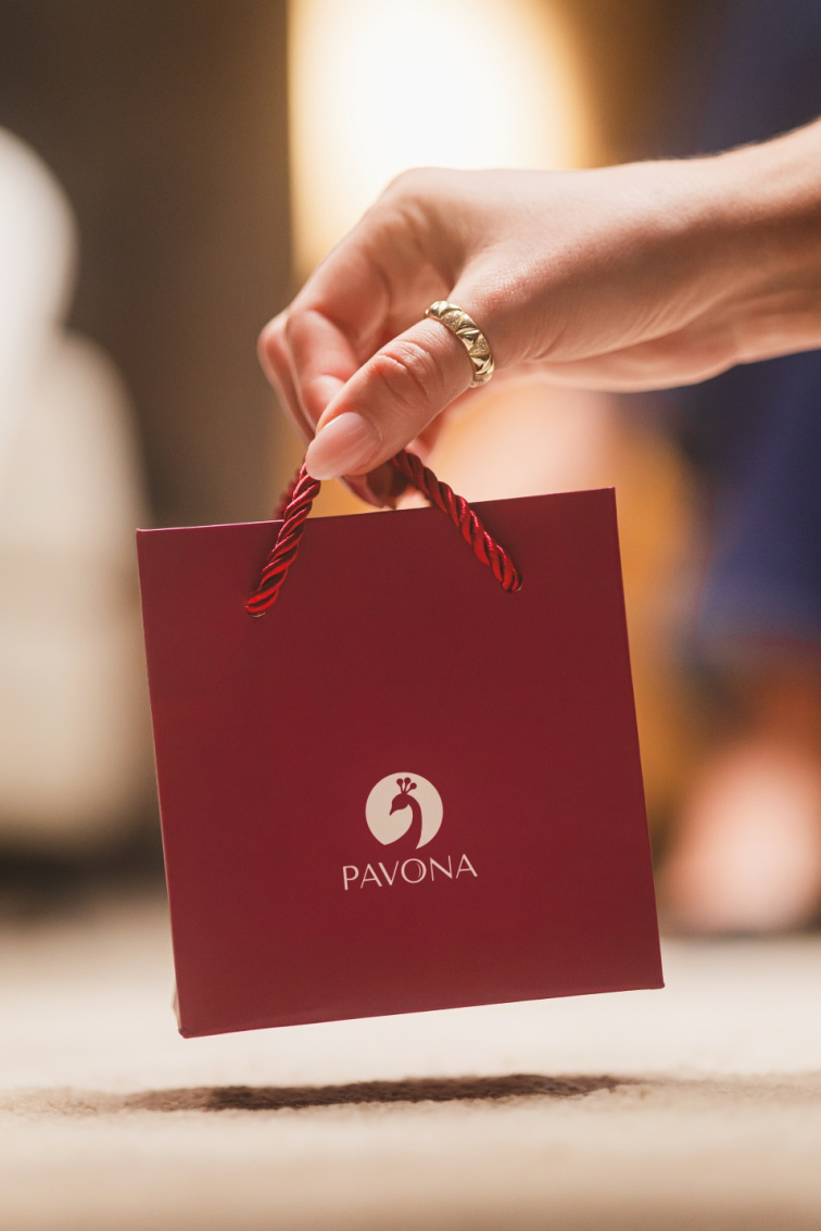 Náhrdelník anjel so Swarovski kryštálmi 42043.3 ružový