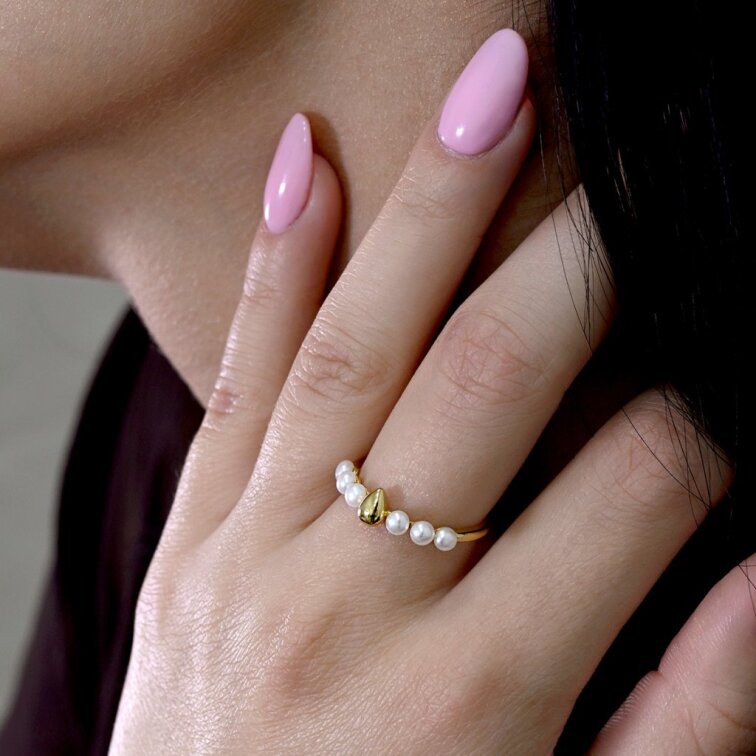 Pozlacený prsten s říčními perlami 25005.1
