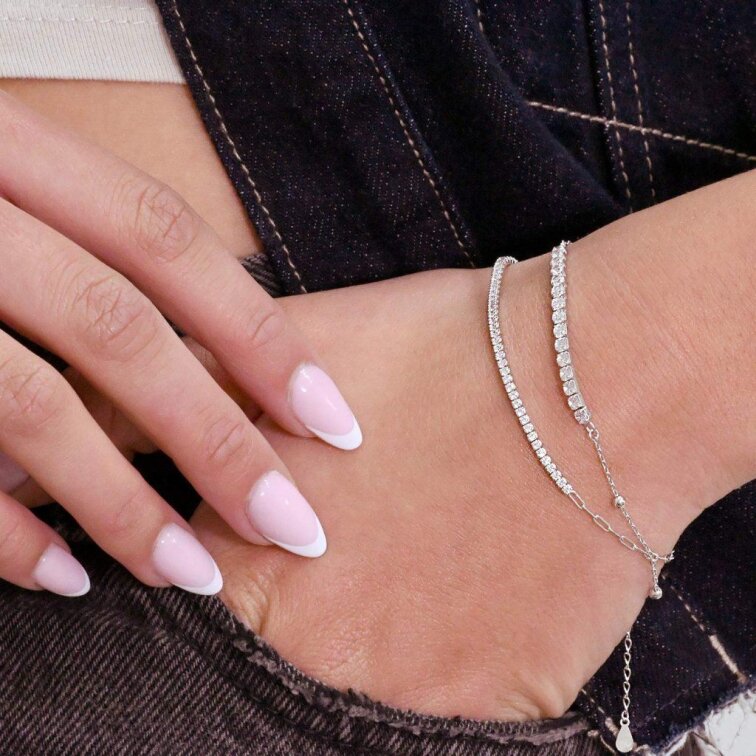 Stříbrný náramek se zirkony 13102.1