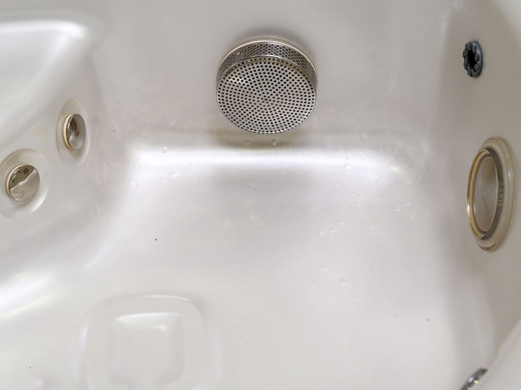 Vířivka Delphina 3.Gen pro 5 osob - 230x216x92 - 8220