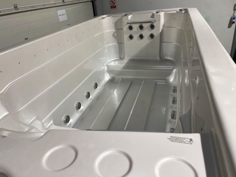 Swim Spa Nautilus XXL - Perla, S02 Old Wood - 8424