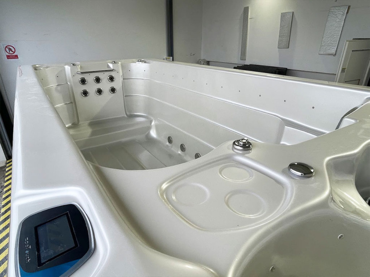 Swim Spa Nautilus XL - Perla, S02 Old Wood - 8427