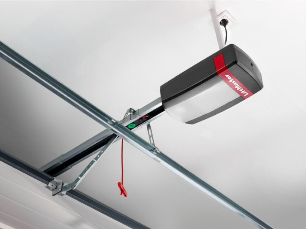 LiftMaster LM55EVF s myQ rozhraním 828EV