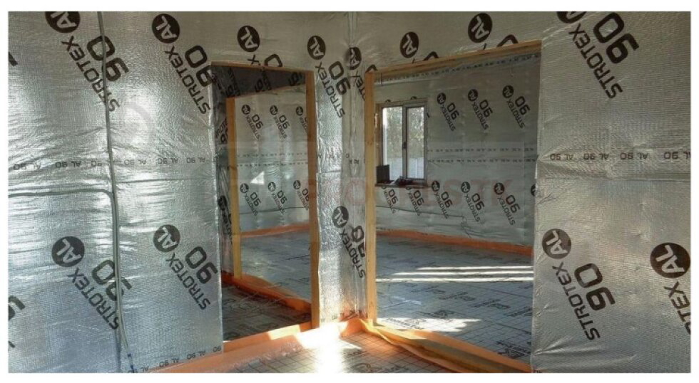 STROTEX AL parozábranná fólia 90 g/m² – balenie 75 m²