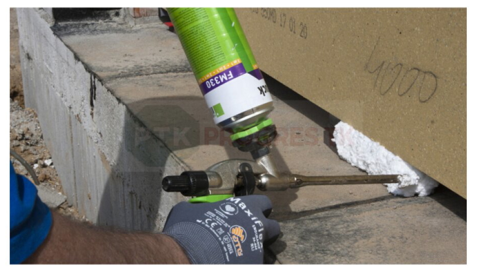 Pena pištoľová nízka expanzia 880ml FM350 Perfekt -10°C