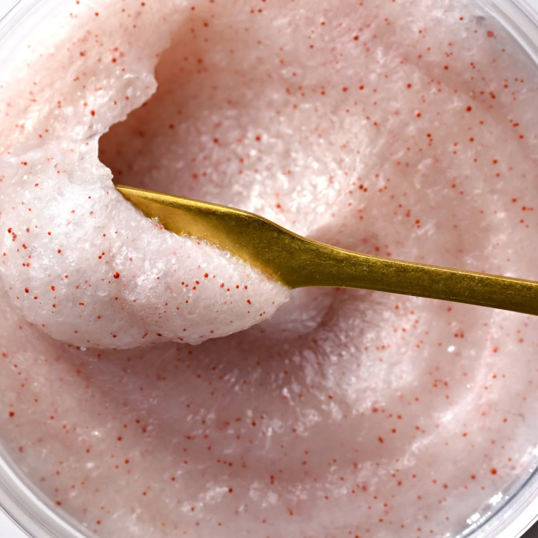 Davines Essential Solu Sea Salt Scrub Cleanser – čisticí peeling s mořskou solí pro všechny typy vlasů