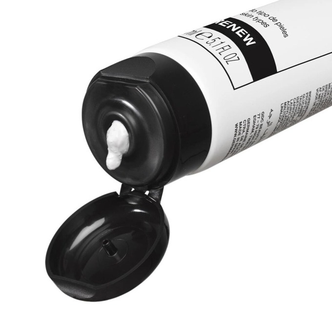 Germaine de Capuccini Cleansing Expert Exfoliating Scrub - exfoliační peeling s oxidem křemičitým 150 ml