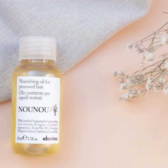 Davines Essential Nounou Nourishing Oil – vyživující olej pro poškozené a křehké vlasy 50 ml