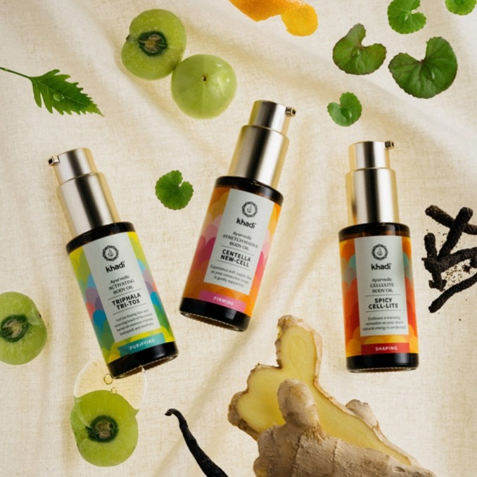 Khadi Anti-Aging Body Oil Shatavari Everyoung - pleťový a tělový olej “věčné mládí” s anti-aging efektem 100 ml