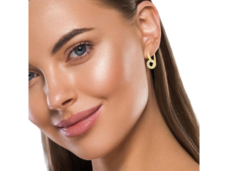 Zlaté náušnice Circle Shine – kruh žiarivej elegancie