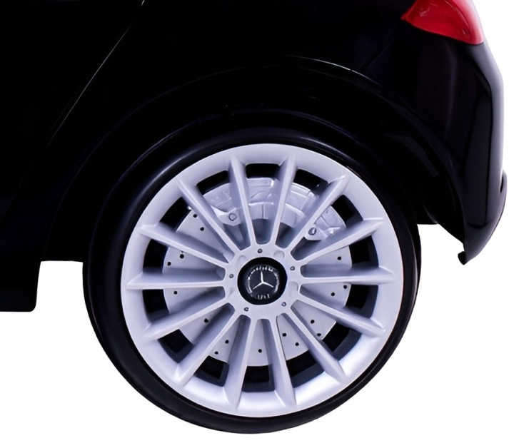 Mercedes NV CLS 350 černy