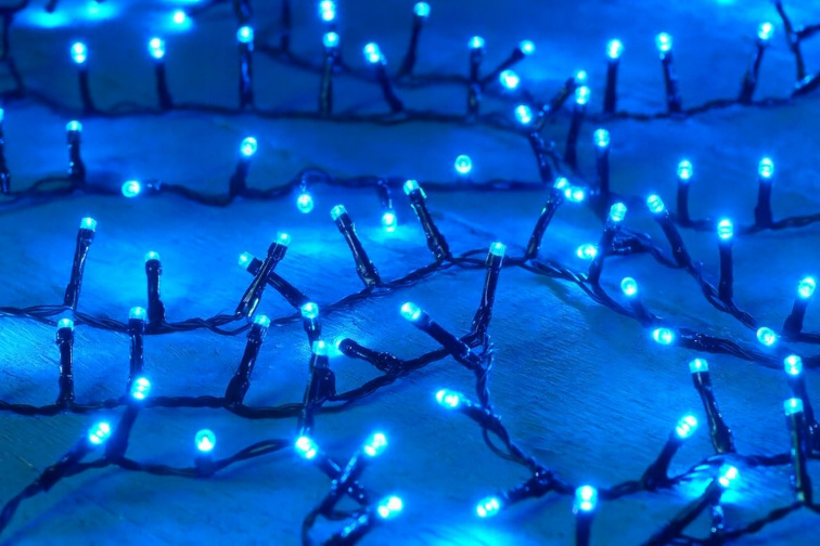 Vianočné svetielka na stromček, Reťaz 500x LED, 8 režimov, MODRÁ