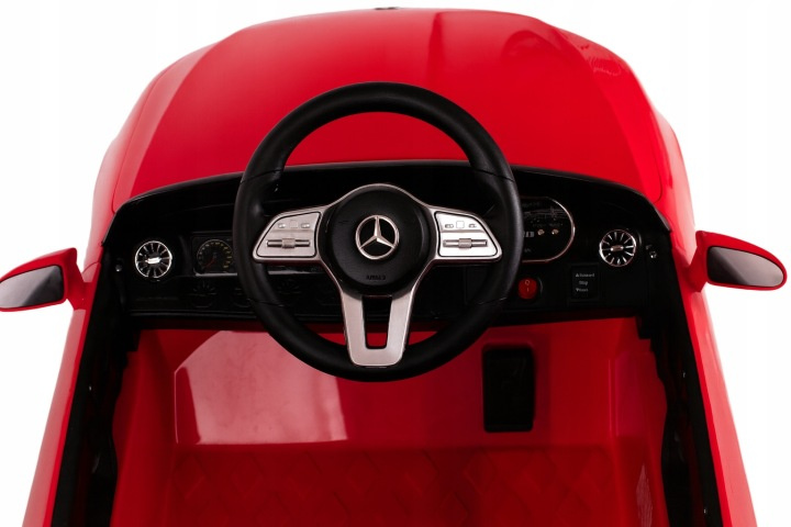 Mercedes NV CLS 350 červený