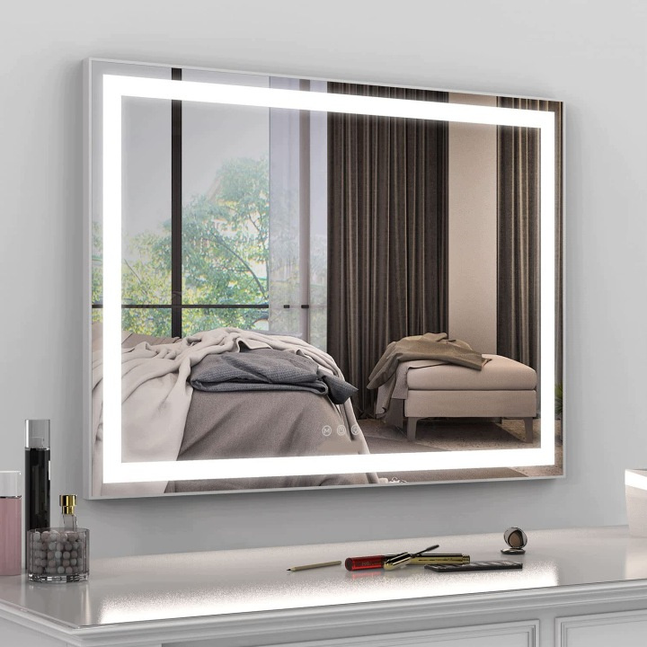 Téglalap alakú kozmetikai tükör 58 × 46 cm