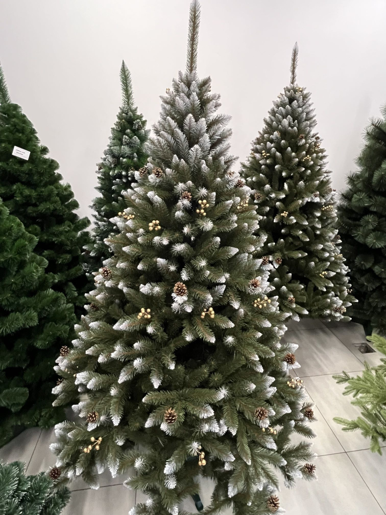 Vianočný stromček Smrek so zlatou jarabinou 220 cm