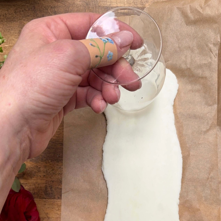 Jak vyrobit studený porcelán – jednoduchý recept 