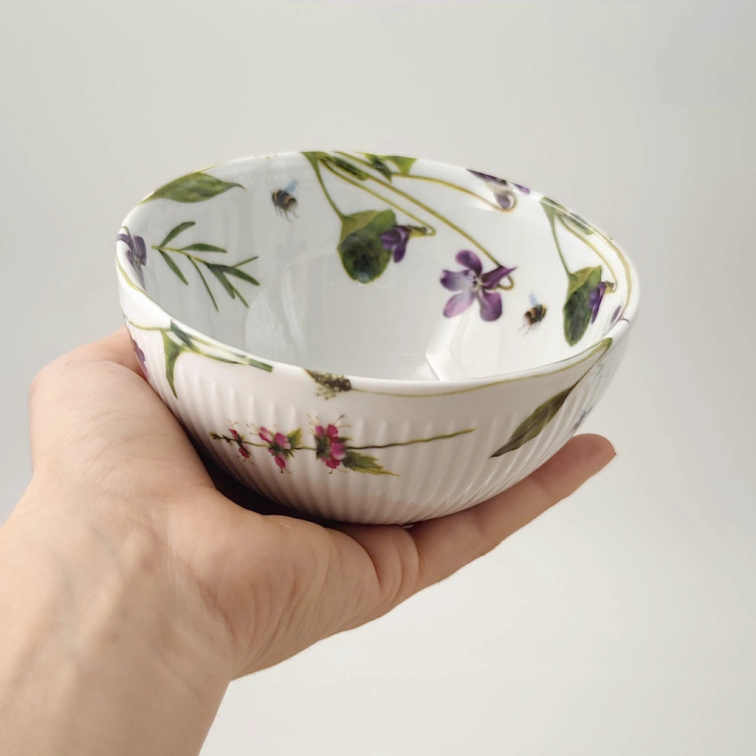 Porcelánová žebrovaná miska 400 ml - Fialka