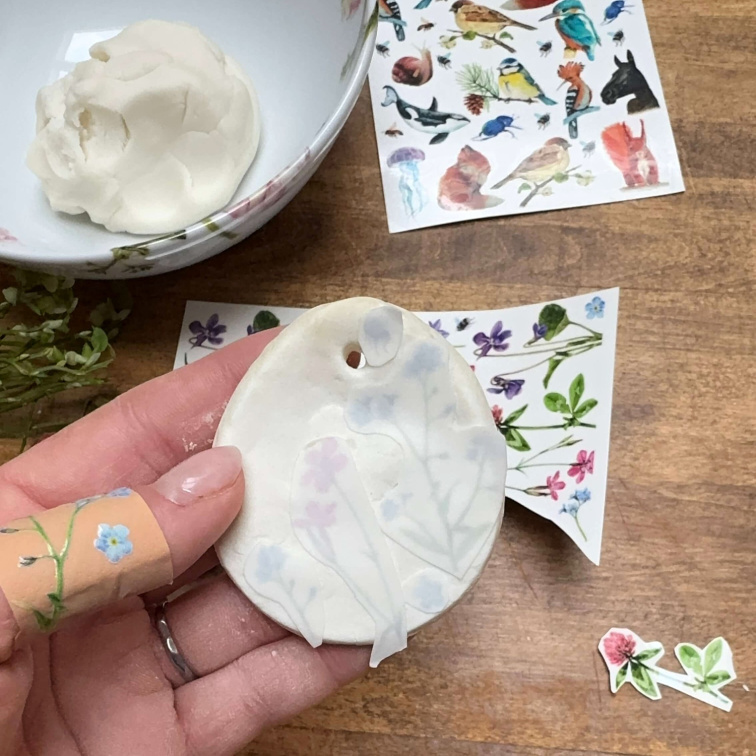 Jak vyrobit studený porcelán – jednoduchý recept 