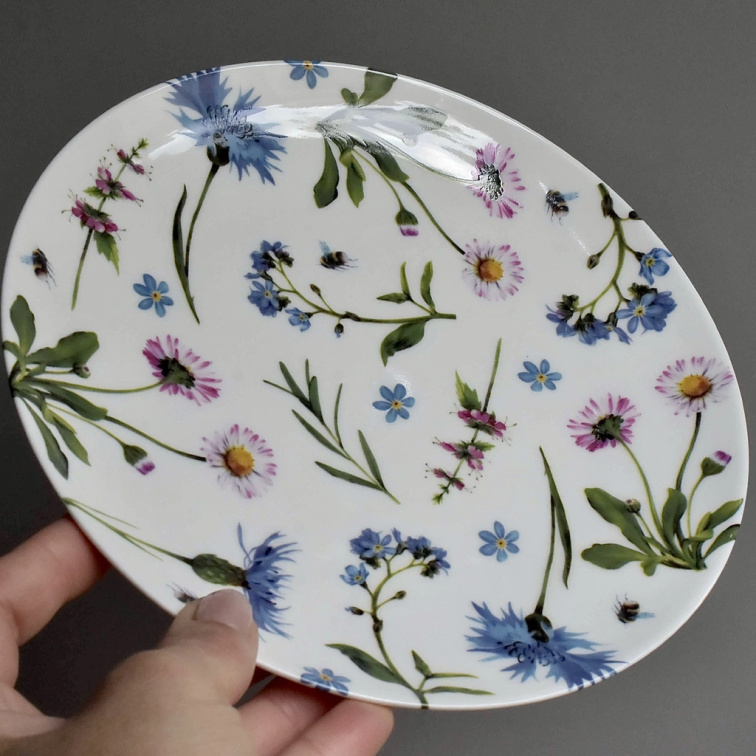 Porcelánový hladký talíř 20,5 cm - Vrabec