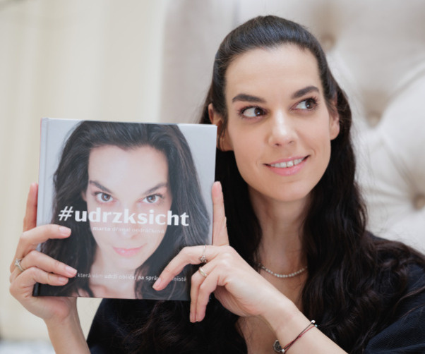 Manuální masáže obličeje s Martou #udrzksicht