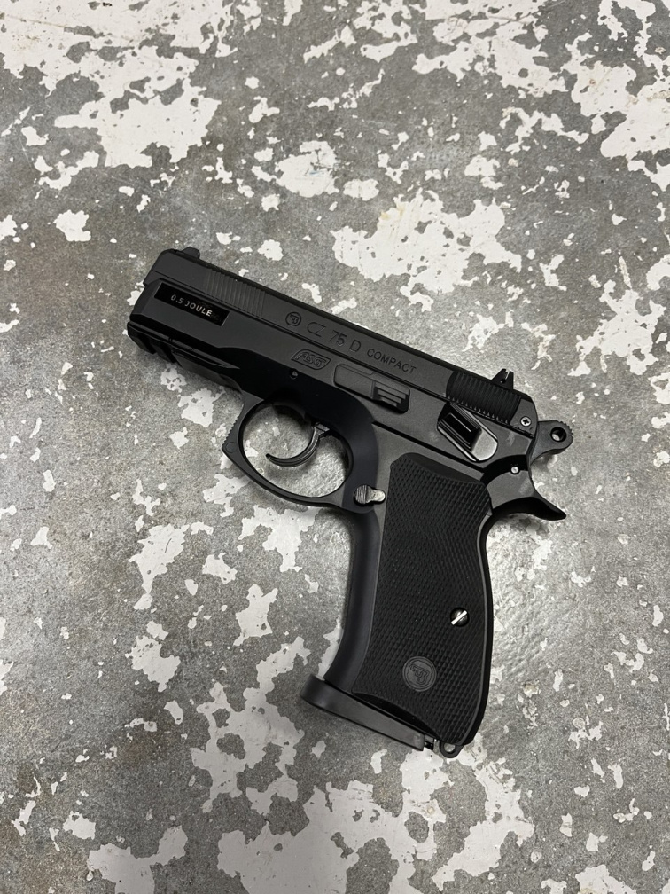 Česká klasika v airsoftu: přehled nejlepších licencovaných replik CZ 75