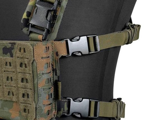 Chest rig vs. taktická vesta: Co ti na hřišti skutečně pomůže?