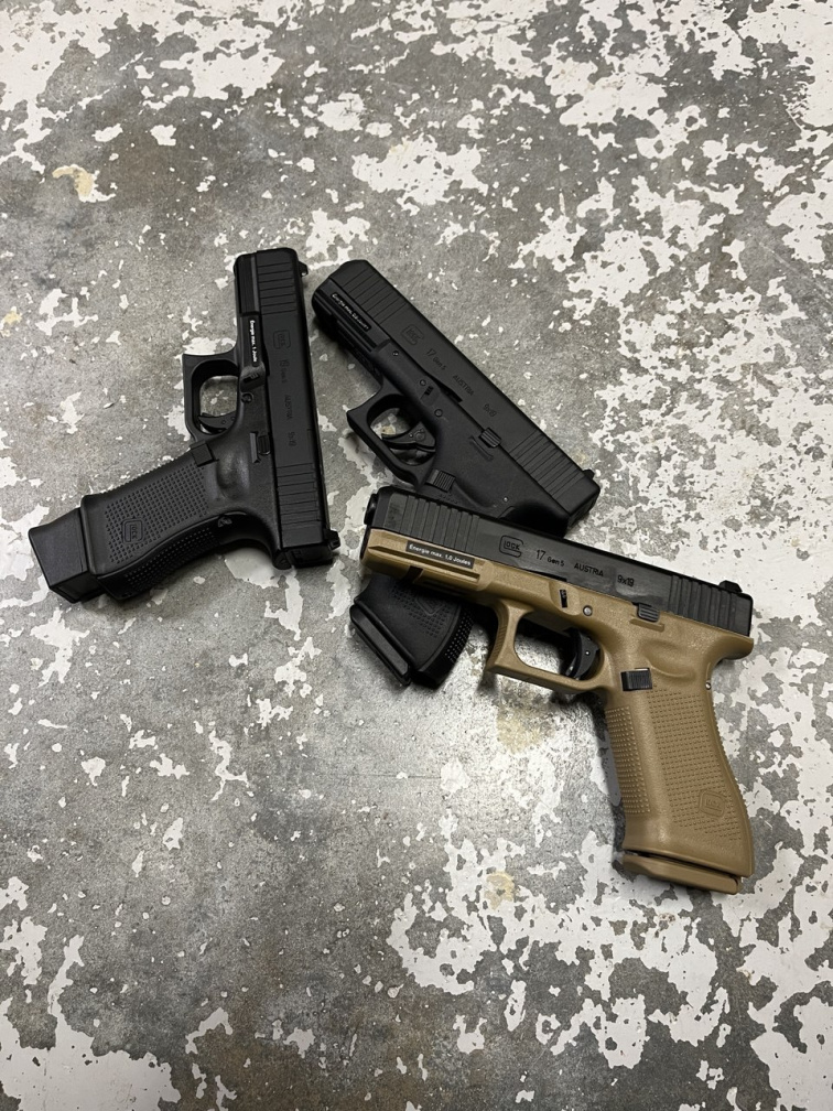 Licencované airsoftové Glocky: Co opravdu stojí za to