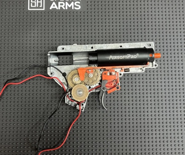 Co znamená AEG v airsoftu