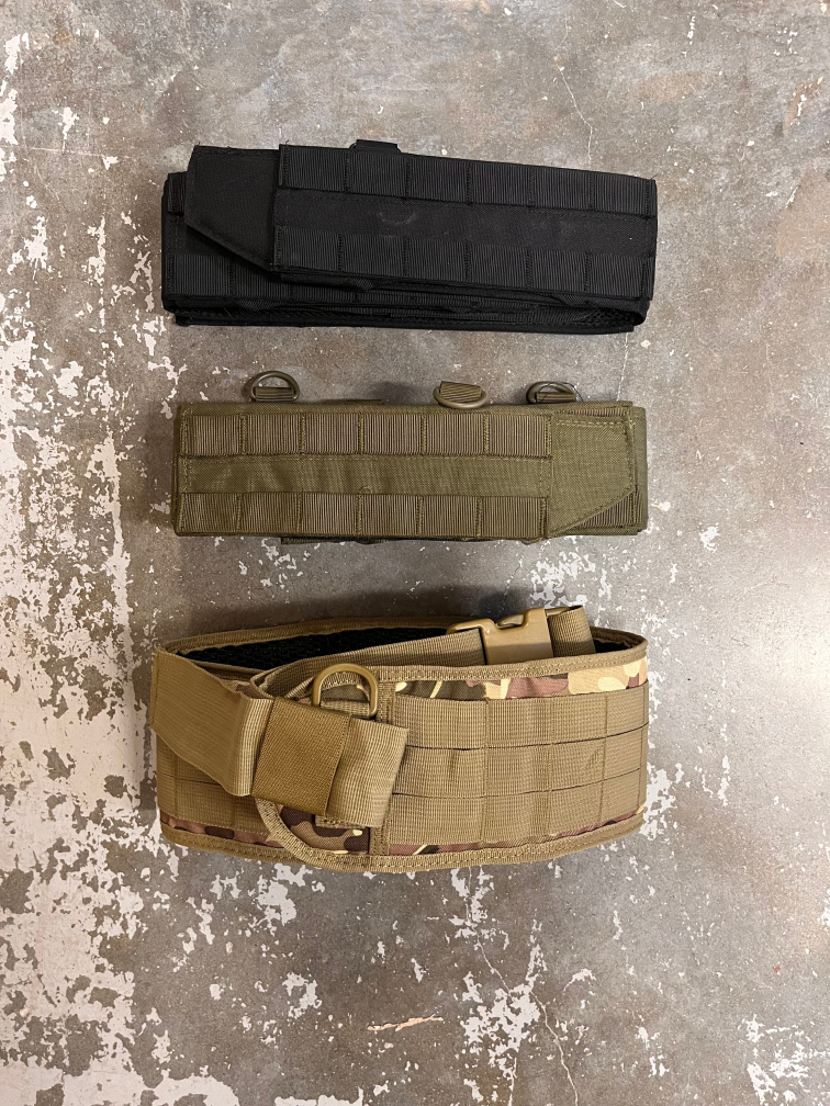 Opasek na airsoft, který vás nezradí: Taktický, nebo bojový?